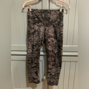 Gym People thick thigh high waisted legging. Never worn.